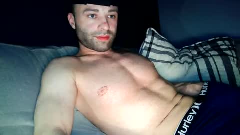 CanadianDaddy online show from June 10, 9:19 am