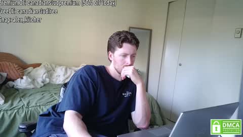 Snapshot of canadianstud18 chatting on December 4, 10:19 pm Devon online show from December 4, 10:19 pm