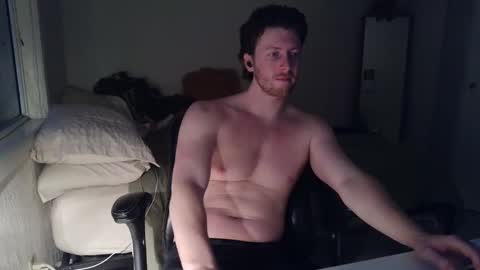 Snapshot of canadianstud18 chatting on February 3, 1:41 am Devon online show from February 3, 1:41 am