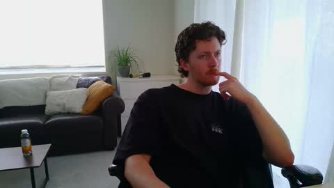 Snapshot of canadianstud18 chatting on March 5, 5:50 pm Devon online show from March 5, 5:50 pm