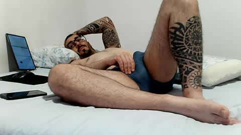 Snapshot of canario2388 chatting on July 2, 10:27 pm canario2388 online show from July 2, 10:27 pm