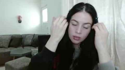 Snapshot of candacesxhot chatting on November 24, 8:19 pm cumorsmooke online show from November 24, 8:19 pm