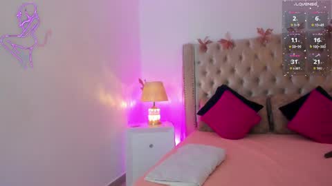 Candie  online show from June 12, 12:26 pm