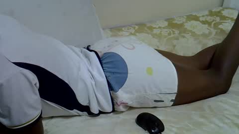 candiemaya online show from September 23, 10:40 am