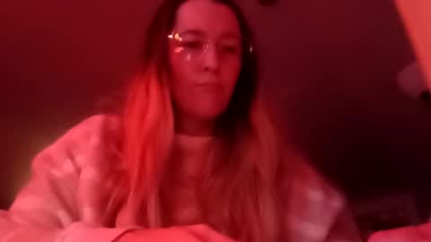 Candi online show from November 9, 6:23 am