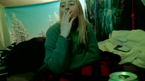 Candi online show from February 20, 8:05 am