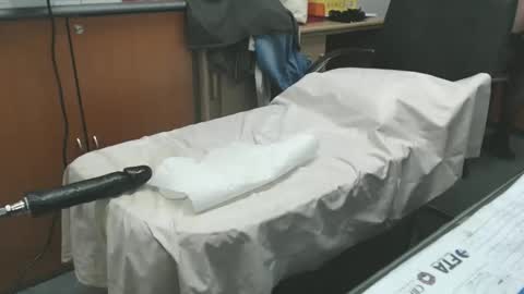 Snapshot of candy1960 chatting on November 4, 8:57 am candy1960 online show from November 4, 8:57 am