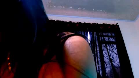 Snapshot of candy__beauty1 chatting on May 11, 4:48 pm candy online show from May 11, 4:48 pm