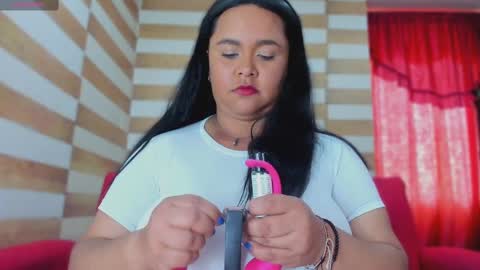 Candy  Brown online show from October 21, 12:39 pm