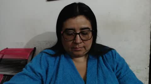 lucy online show from December 14, 2:01 am