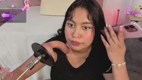 Im ChloeJoin The Fan Club online show from July 25, 12:53 am