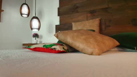 Jolie online show from December 1, 10:48 pm