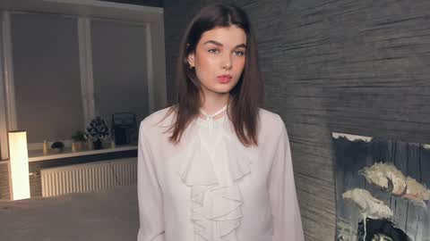 Snapshot of candy_flo chatting on February 2, 7:04 pm Flora online show from February 2, 7:04 pm