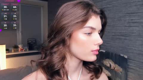 Snapshot of candy_flo chatting on March 2, 11:09 pm Flora online show from March 2, 11:09 pm