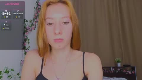 candy_flosse online show from September 21, 9:22 am