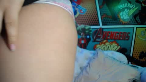 Snapshot of candy_hairy chatting on September 14, 2:11 am candy online show from September 14, 2:11 am