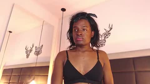 CANDY LOVE  DANNA online show from October 26, 7:31 pm