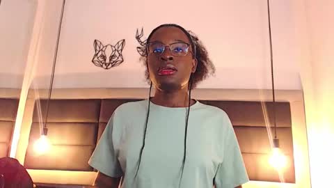 CANDY LOVE  DANNA online show from December 18, 11:55 pm