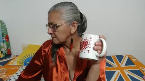 candy online show from March 16, 10:25 pm