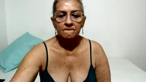 candy online show from June 30, 11:39 pm