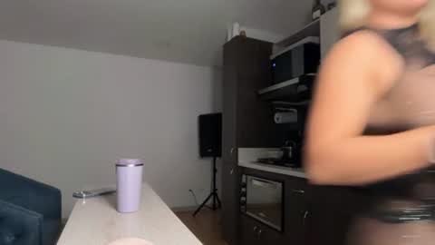 samantha online show from July 29, 11:47 pm