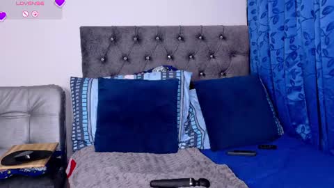 YECENIA - online show from June 22, 5:59 am