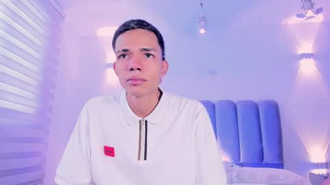 Snapshot of candyandmarilyn chatting on October 11, 9:02 pm and MarilynHot online show from October 11, 9:02 pm