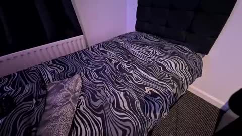 Snapshot of candyboy666 chatting on September 15, 7:47 pm Candy Boy online show from September 15, 7:47 pm