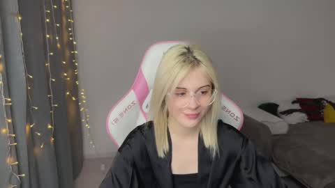 You can call me HH online show from March 13, 4:24 pm