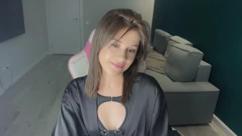 Snapshot of candyhannah chatting on May 18, 5:19 pm You can call me HH online show from May 18, 5:19 pm