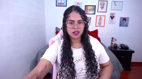 Karen online show from November 10, 6:01 am