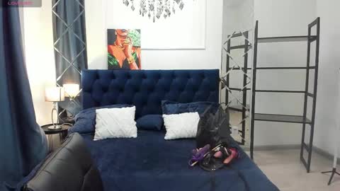 Snapshot of candykimmy chatting on October 13, 12:43 am Sofia online show from October 13, 12:43 am