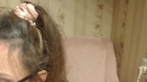 say meow and send tip  online show from November 16, 10:48 pm