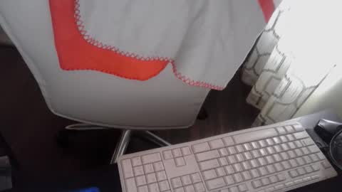 candyland022 online show from March 26, 4:01 pm