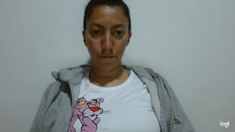 Snapshot of candymilfff chatting on July 16, 2:17 am candymilfff online show from July 16, 2:17 am
