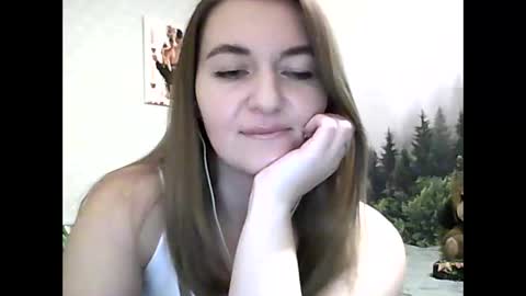 Snapshot of candyolime chatting on February 3, 9:39 pm Daisy online show from February 3, 9:39 pm