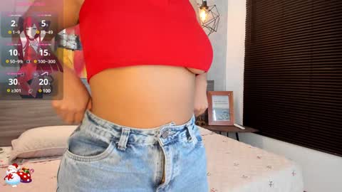 Snapshot of candys_victoria chatting on December 22, 2:49 am Candys Victoria online show from December 22, 2:49 am