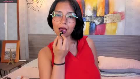 Snapshot of candys_victoria chatting on February 18, 6:04 am Candys Victoria online show from February 18, 6:04 am