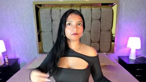 Snapshot of candys_victoria chatting on October 2, 5:14 am Candys Victoria online show from October 2, 5:14 am