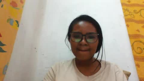 CandySourensx online show from June 18, 12:09 pm