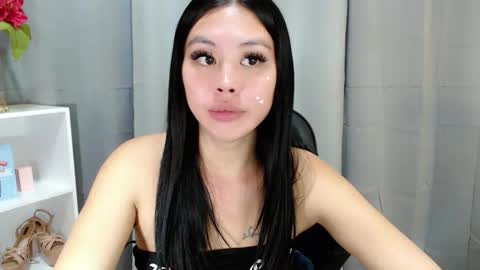 CALL ME SAM online show from April 10, 8:57 pm