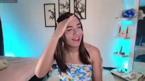 candyy_doll_ online show from August 4, 1:03 pm