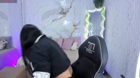 CANDYY online show from June 17, 11:45 am