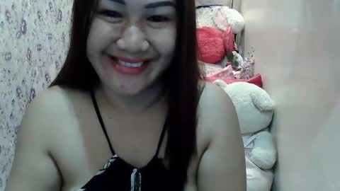 candyyonah03 online show from May 8, 9:42 pm
