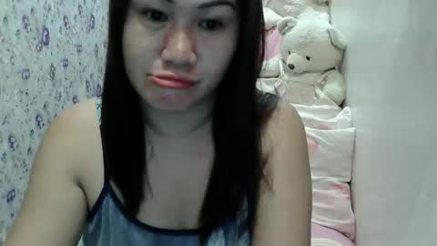 candyyonah03 online show from May 12, 8:39 pm