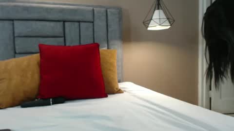 candyyyyhot online show from October 7, 7:55 pm