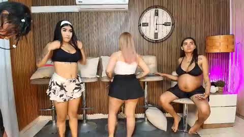 Sara online show from February 28, 12:06 pm