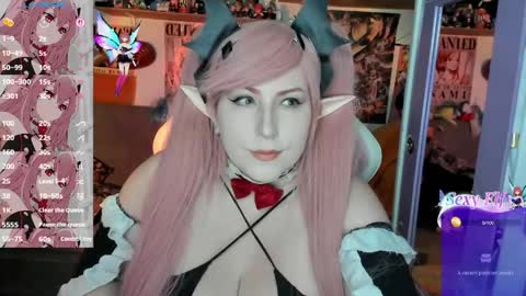 Snapshot of canndy_new chatting on May 10, 5:45 am Canndyy Daniela online show from May 10, 5:45 am