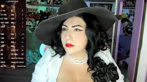 Snapshot of canndy_new chatting on August 5, 6:27 am Canndyy Daniela online show from August 5, 6:27 am