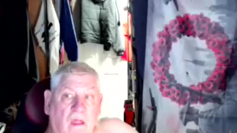 canoelicker69 online show from June 29, 7:03 pm
